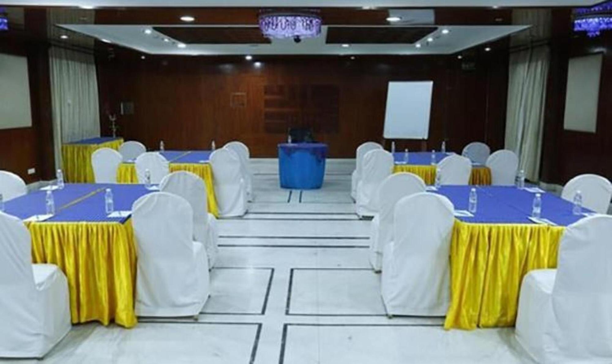 Fabhotel Prime Chennai Deluxe Ngoại thất bức ảnh
