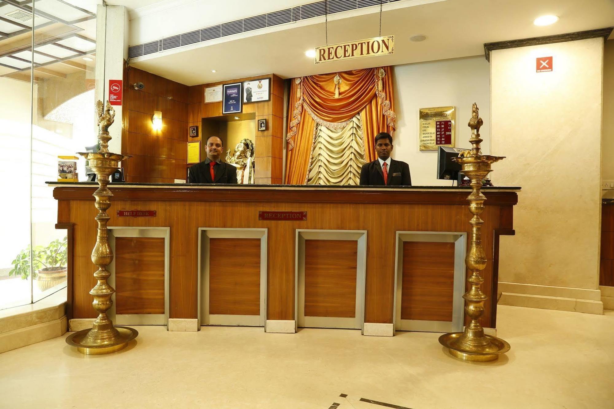 Fabhotel Prime Chennai Deluxe Ngoại thất bức ảnh