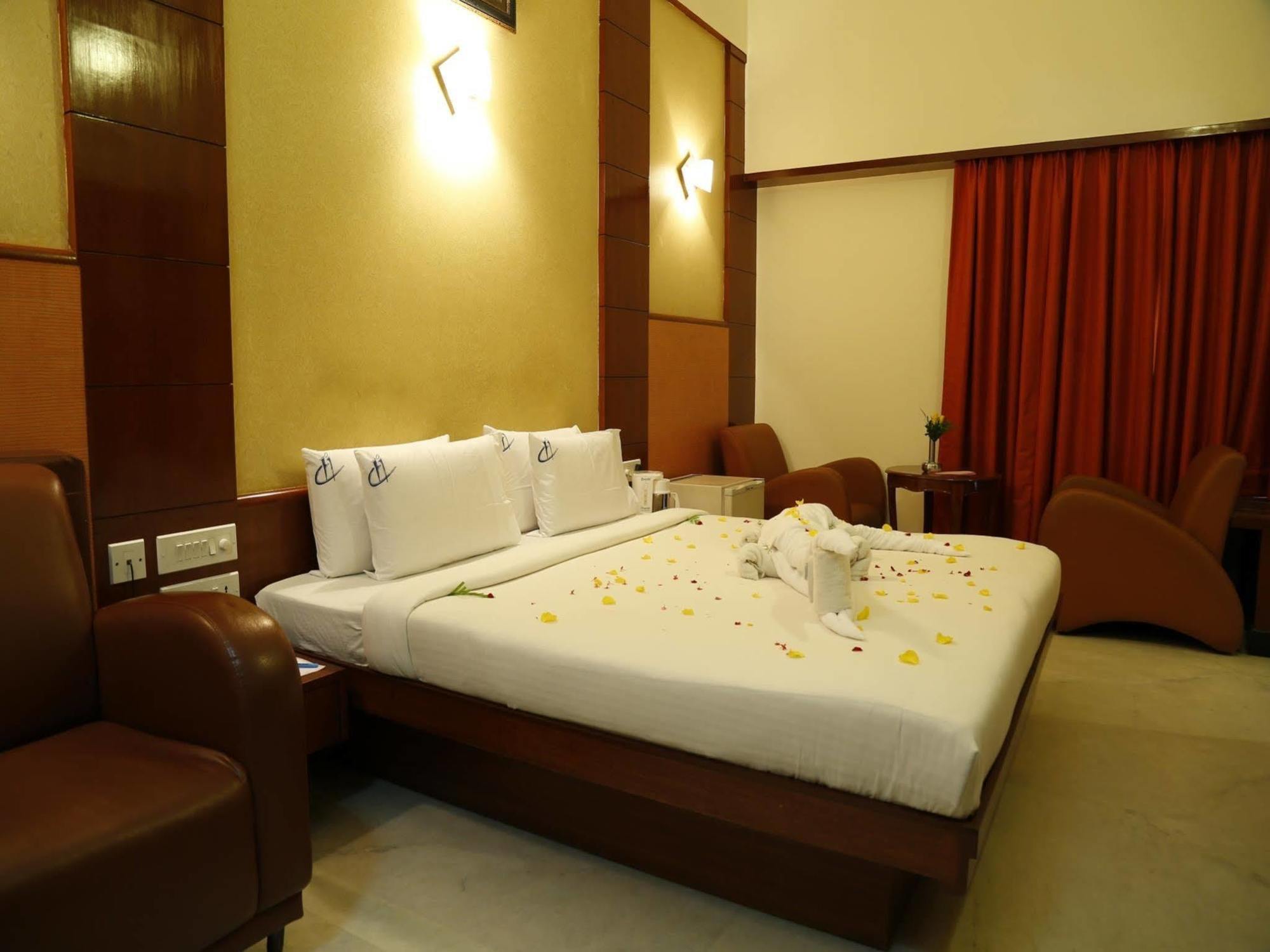 Fabhotel Prime Chennai Deluxe Ngoại thất bức ảnh